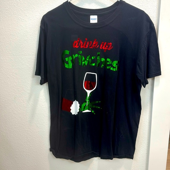Gildan Tops - Drink up grinches Tshirt